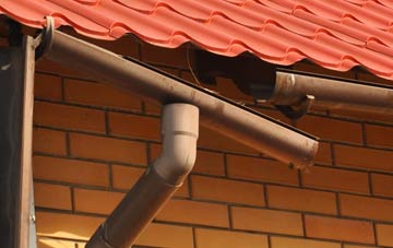 Huntercombe End gutter repair costs